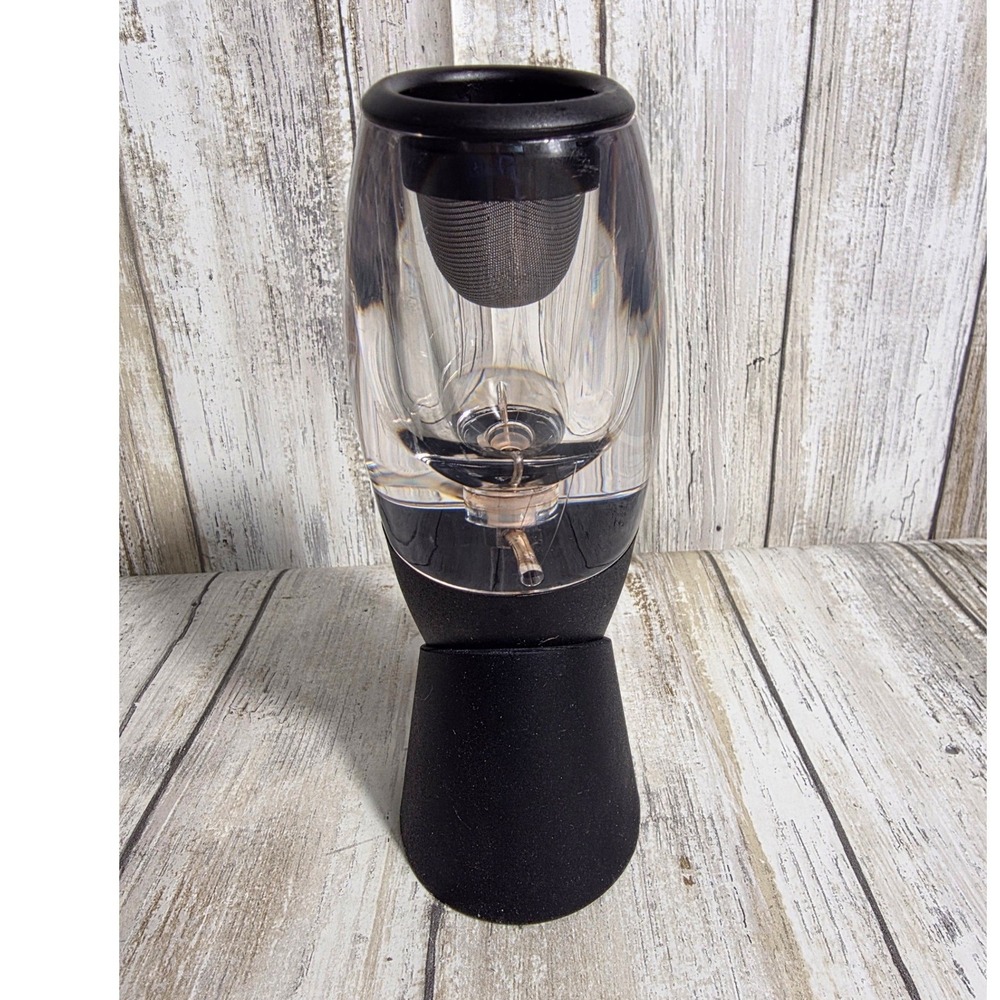 Vinturi Essential Red Wine Aerator with No-Drip Stand and Filter Screen Black - Picture 7 of 8